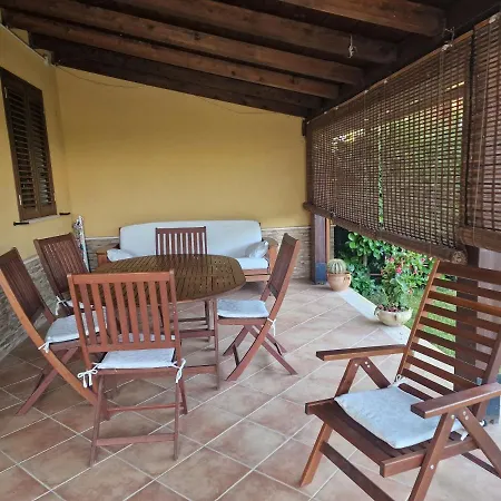 Holiday home La Di Leonardo, Con Piscina Privata *